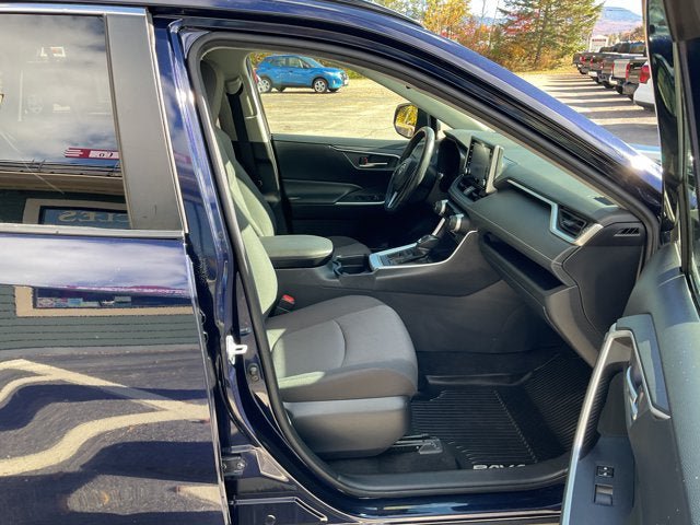 Used 2019 Toyota RAV4 XLE w/ Convenience Package AWD/4WD image 29