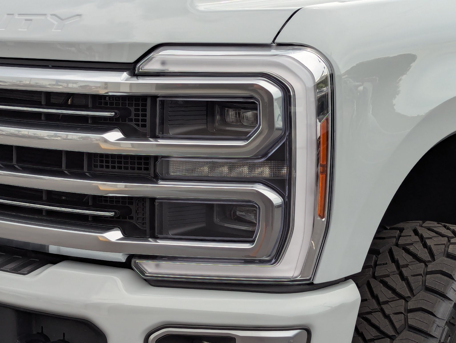 Certified 2026 Ford F250 Platinum w/ Platinum Plus Package AWD/4WD image 10