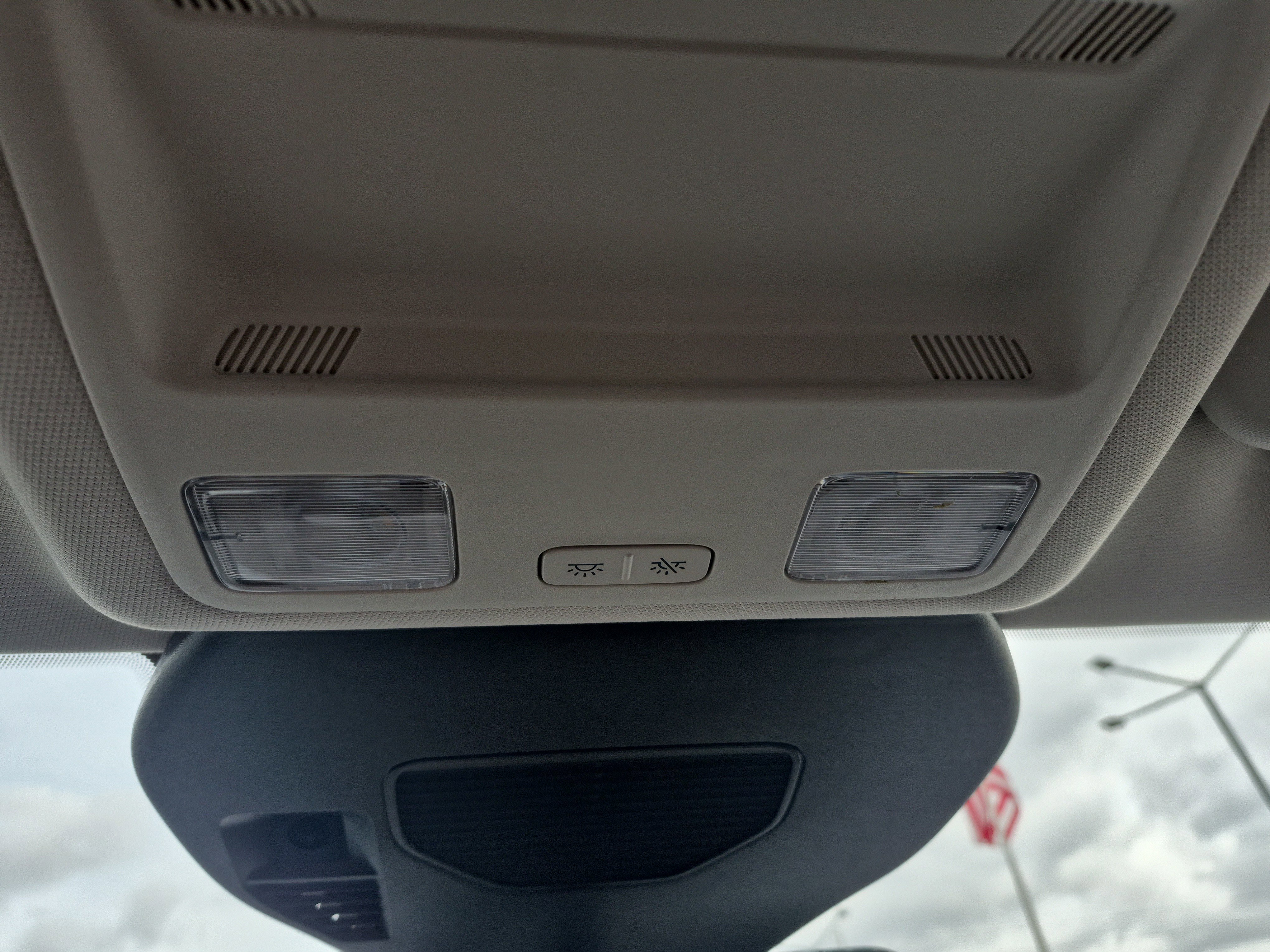 Certified 2025 Ford Escape PHEV w/ PHEV Premium Package image 38