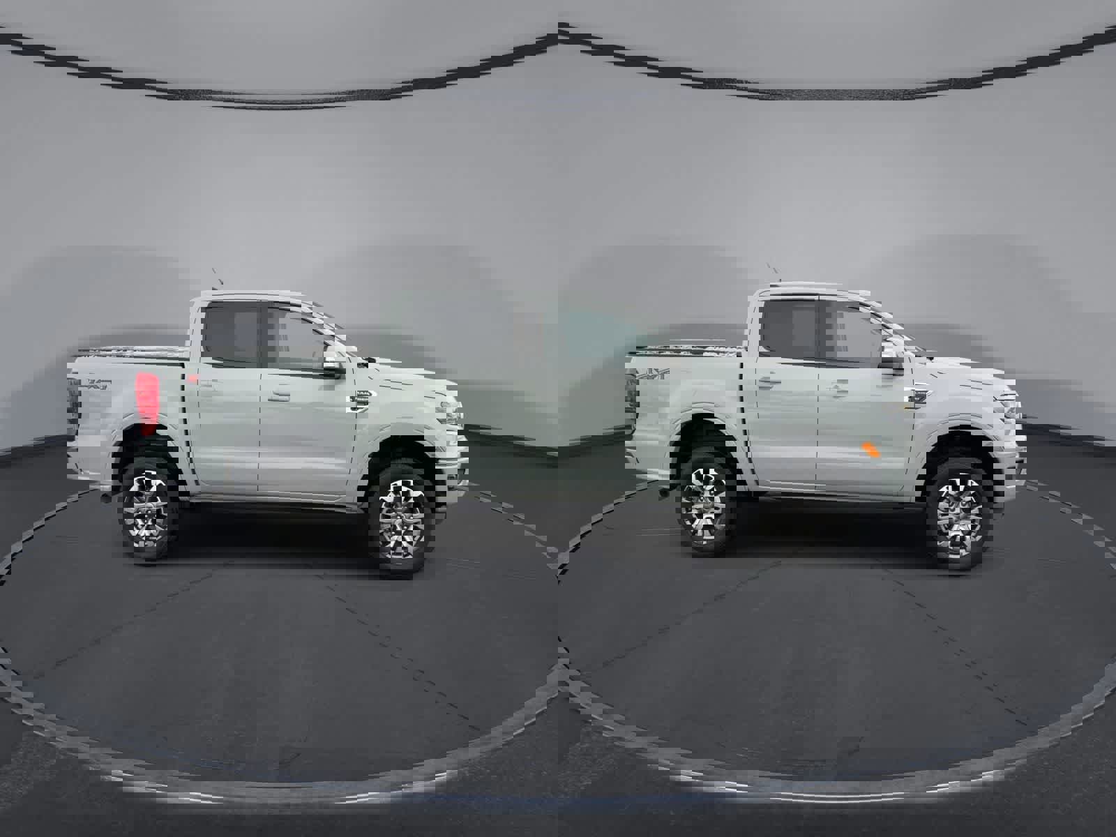 Certified 2022 Ford Ranger Lariat w/ Equipment Group 501A High image 2