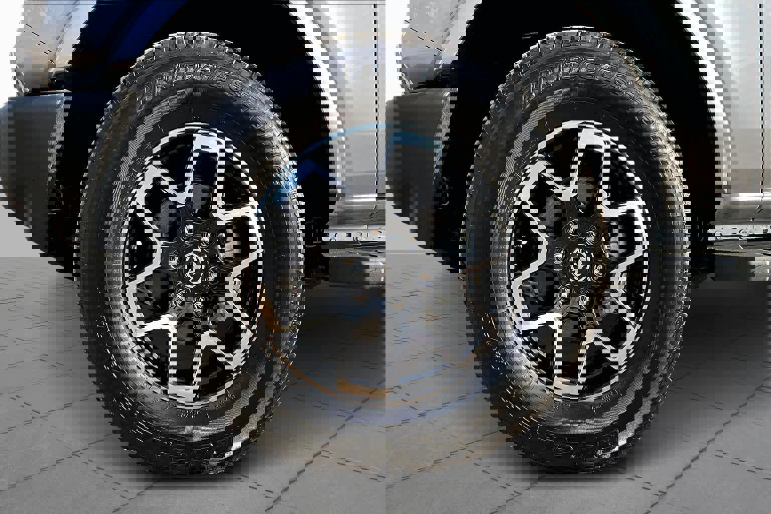 Certified 2021 Ford Bronco Outer Banks image 12