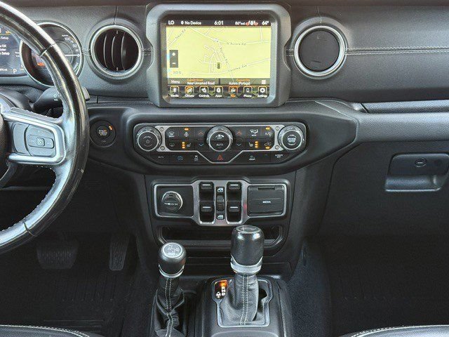 Used 2021 Jeep Wrangler Unlimited Sahara w/ Cold Weather Group AWD/4WD image 18