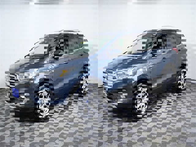 Certified 2019 Ford Escape Titanium image 5