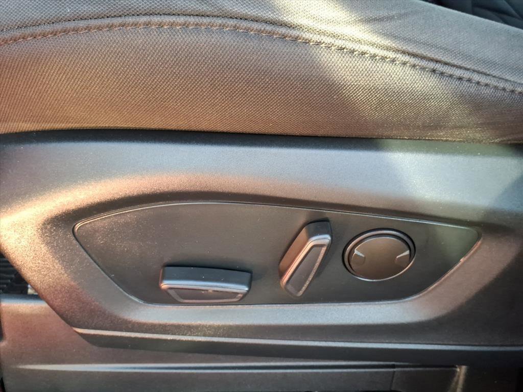 Certified 2021 Ford Explorer XLT w/ Class III Trailer Tow Package image 14