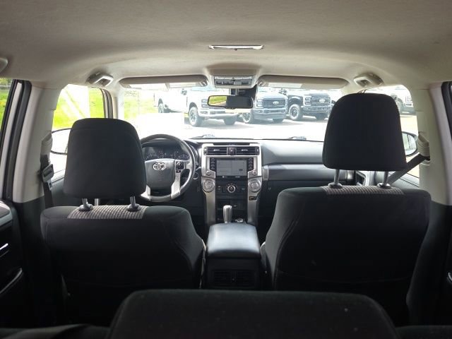 Used 2021 Toyota 4Runner SR5 AWD/4WD image 16