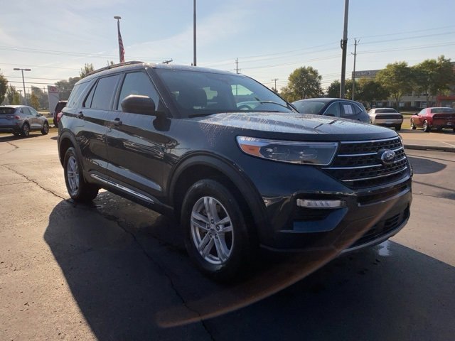 Certified 2022 Ford Explorer XLT w/ Equipment Group 202A
