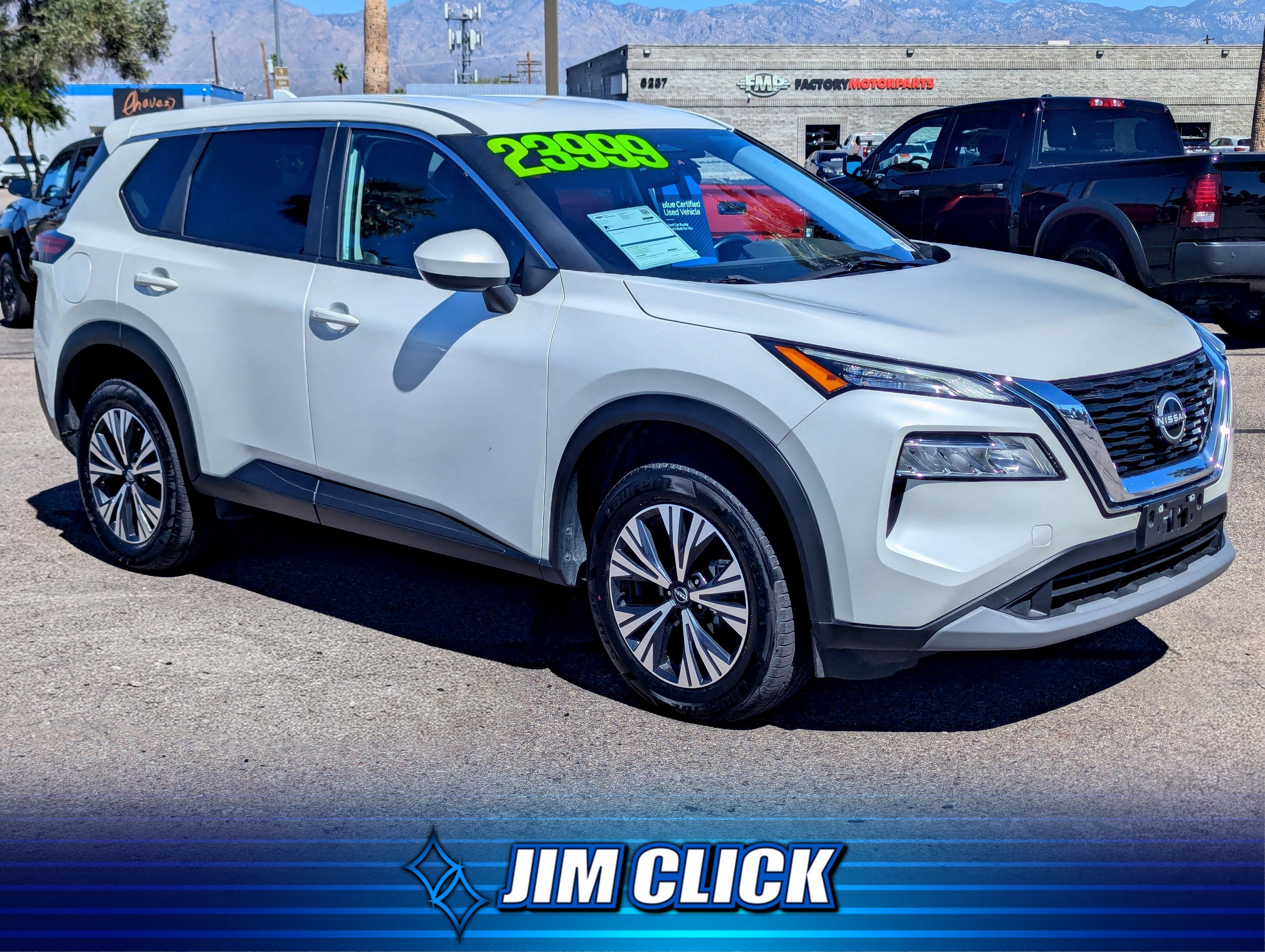 Used 2023 Nissan Rogue SV image 5