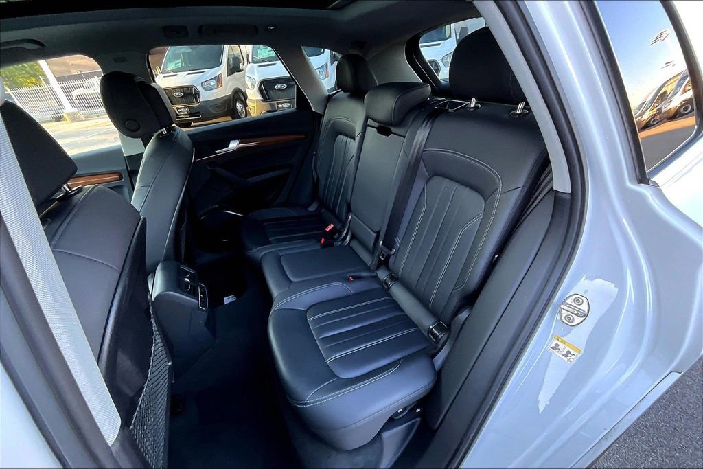 Used 2022 Audi Q5 2.0T Premium Plus AWD/4WD image 25