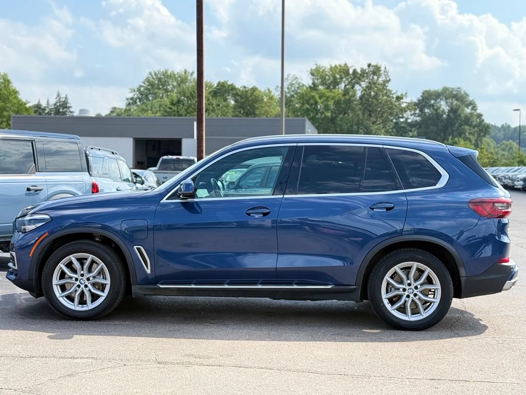 Used 2021 BMW X5 xDrive45e w/ Premium Package 2 AWD/4WD image 41