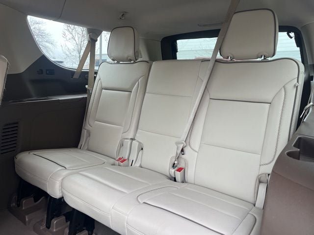Used 2022 GMC Yukon XL Denali AWD/4WD image 18