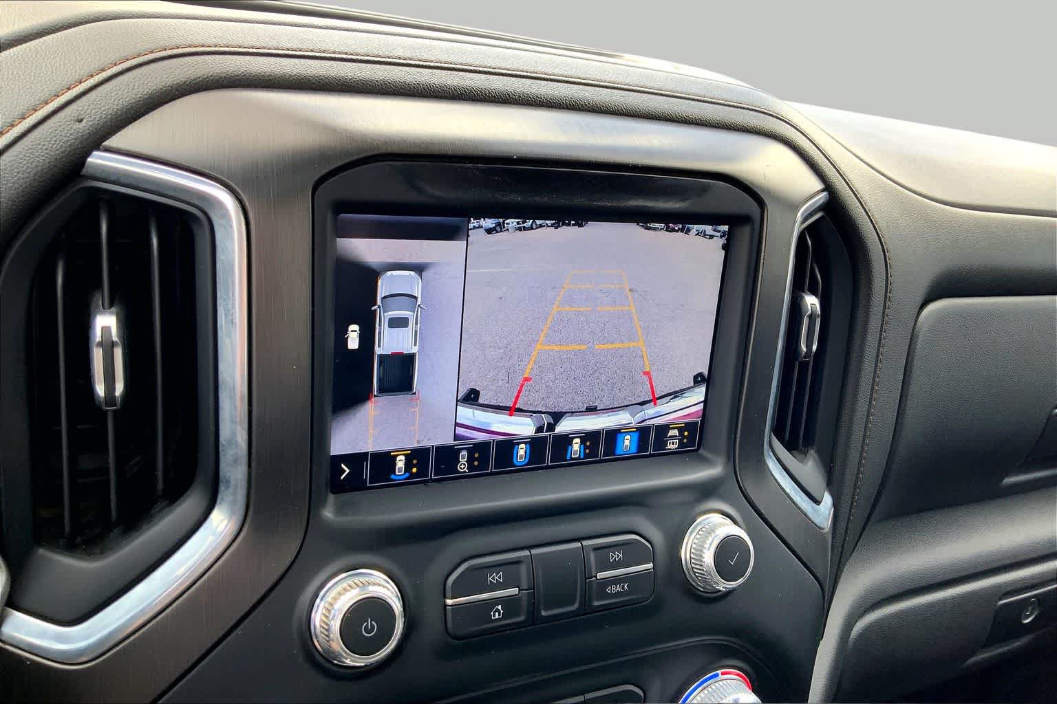 Used 2021 GMC Sierra 1500 AT4 w/ AT4 Premium Package AWD/4WD image 27