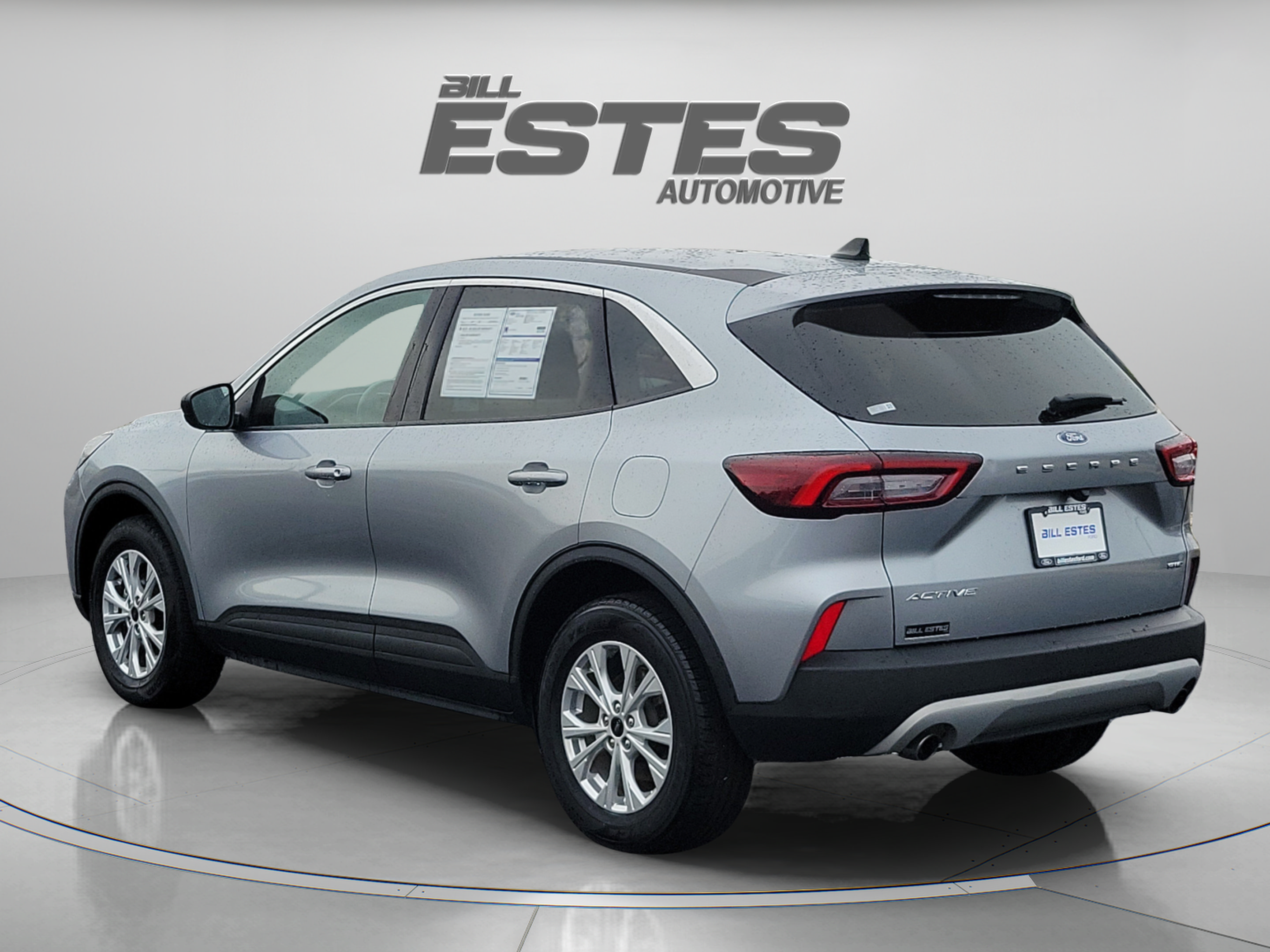Certified 2024 Ford Escape Active AWD/4WD image 2