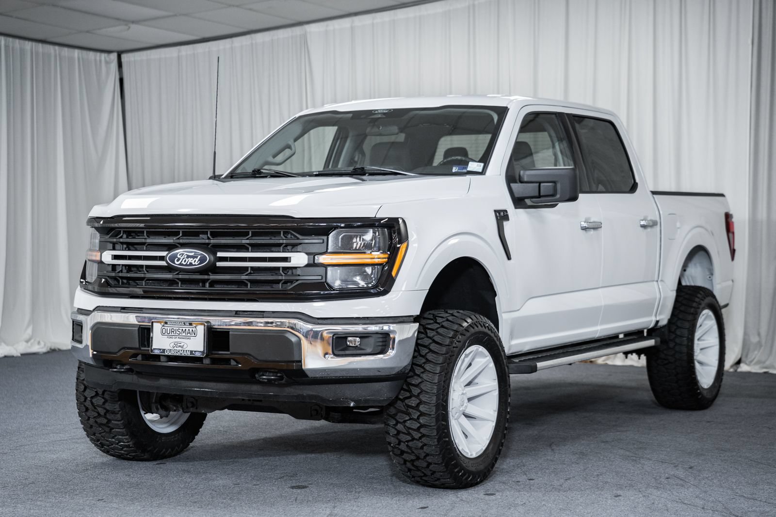 Certified 2025 Ford F150 XLT w/ Equipment Group 301A Standard AWD/4WD image 3