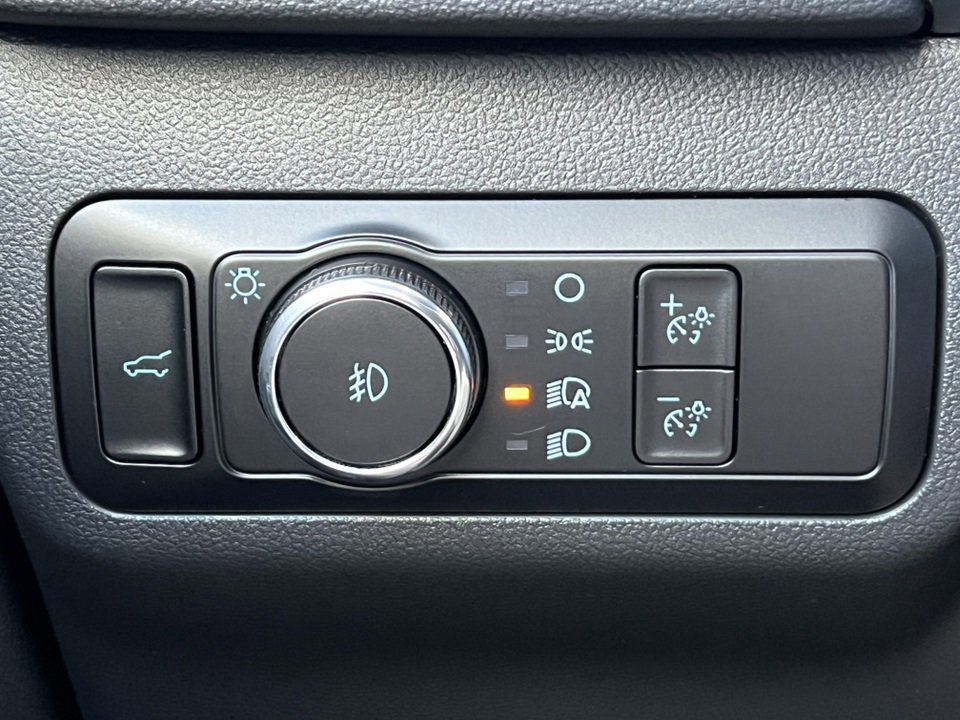 Certified 2023 Ford Escape ST-Line Elite w/ Premium Technology Package image 24