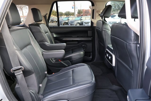 Certified 2023 Ford Expedition XLT image 23