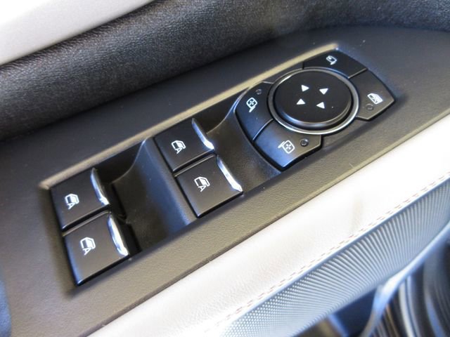 Certified 2025 Ford Expedition Active image 11