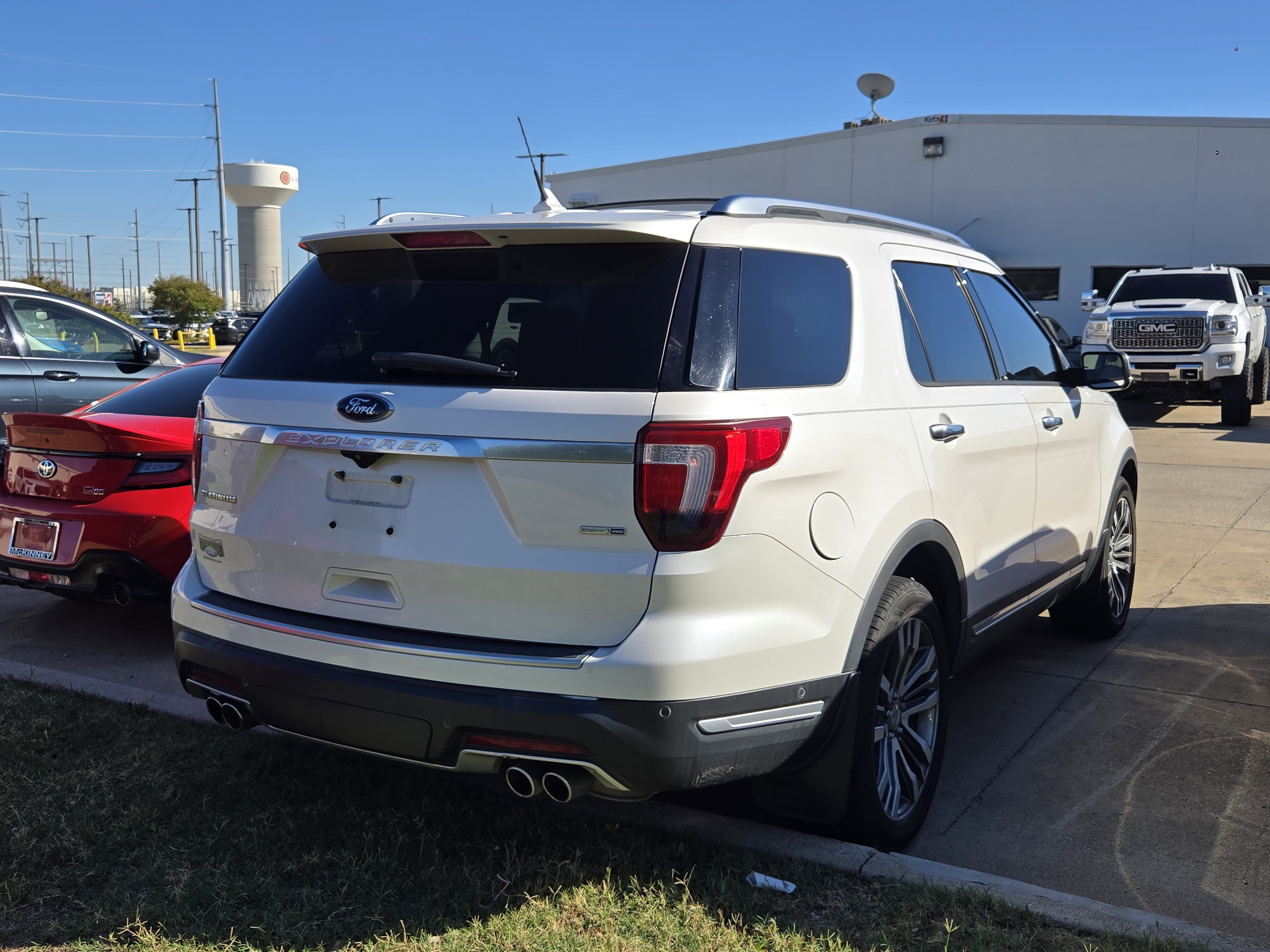 Certified 2019 Ford Explorer Platinum AWD/4WD image 4
