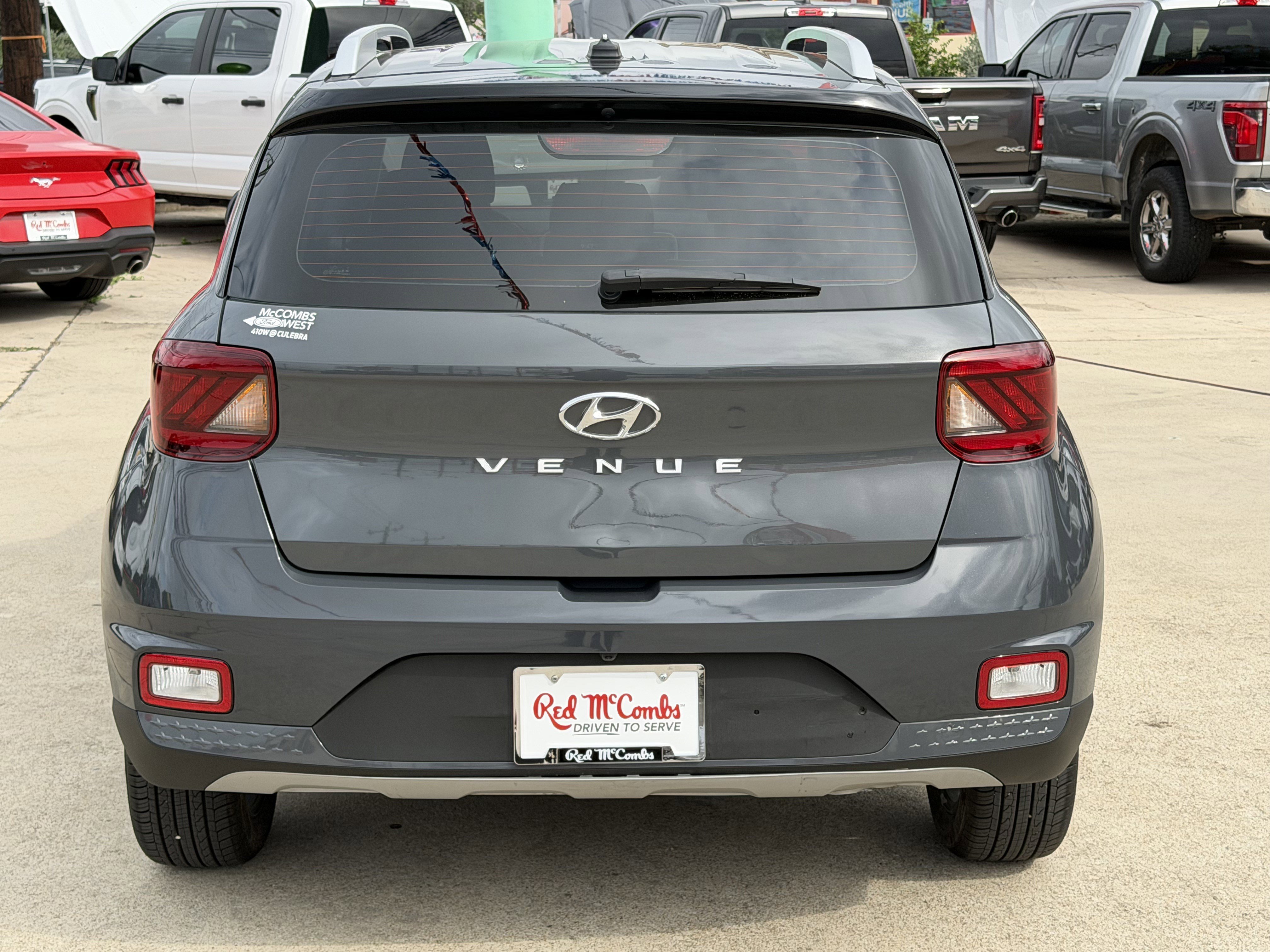 Used 2024 Hyundai Kona SEL w/ Convenience Package FWD image 13