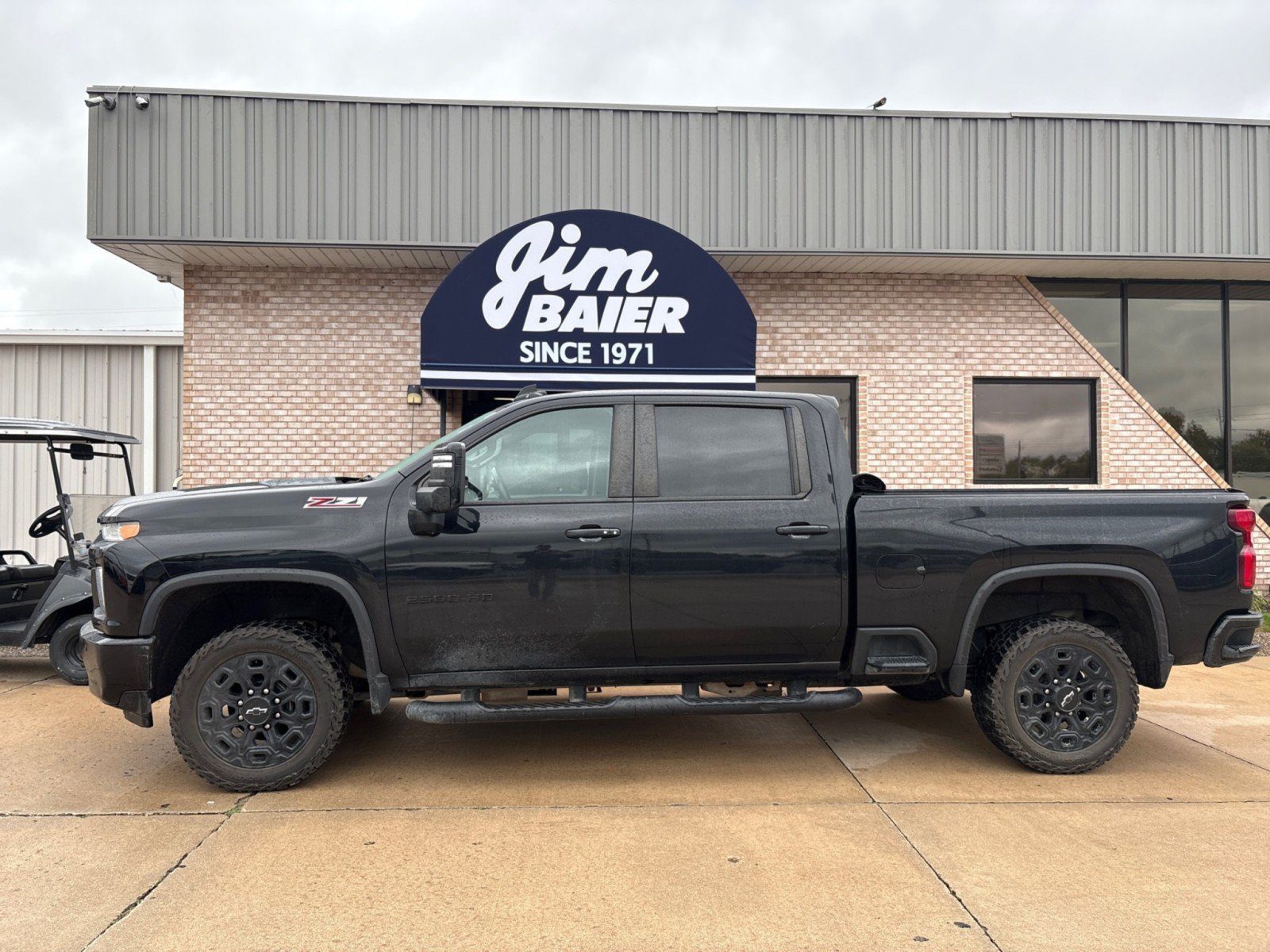 Used 2022 Chevrolet Silverado 2500 LTZ w/ LTZ Plus Package AWD/4WD image 2