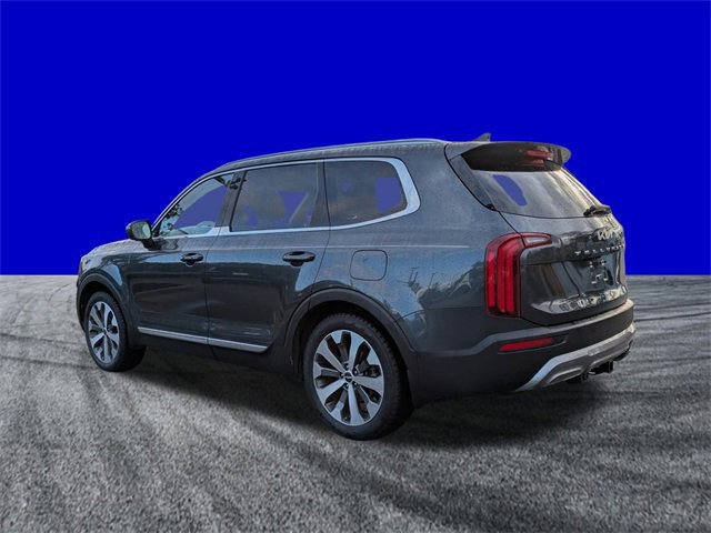 Used 2022 Kia Telluride EX w/ EX Premium Package image 3