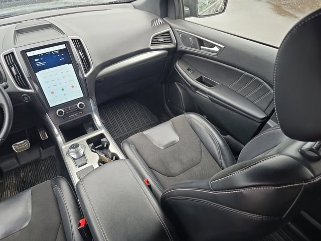 Certified 2023 Ford Edge ST image 29