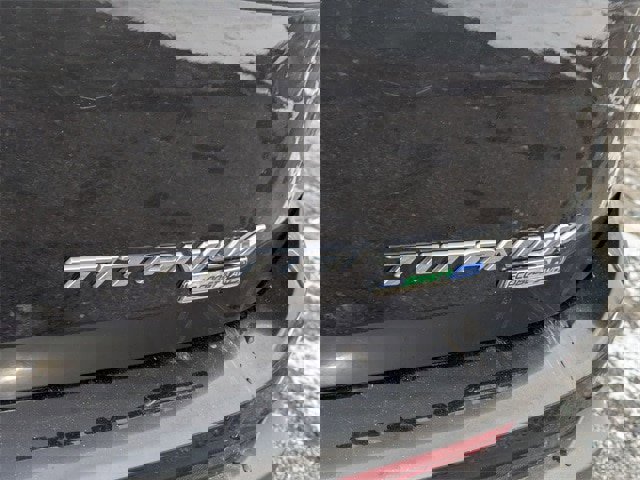 Certified 2018 Ford Edge Titanium w/ Equipment Group 301A image 39