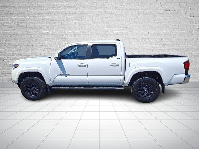 Used 2020 Toyota Tacoma SR5 AWD/4WD image 7