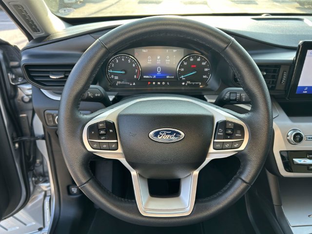 Certified 2023 Ford Explorer XLT RWD image 19