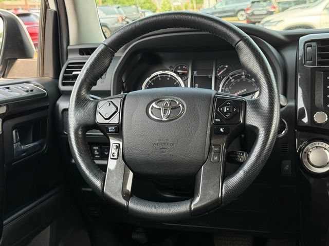 Used 2023 Toyota 4Runner TRD Off-Road Premium w/ Off Road Premium Plus Package AWD/4WD image 7
