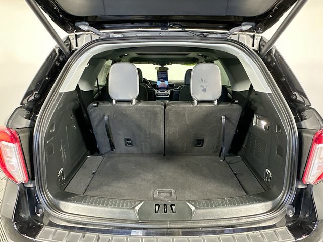 Certified 2023 Ford Explorer XLT w/ Equipment Group 202A image 32