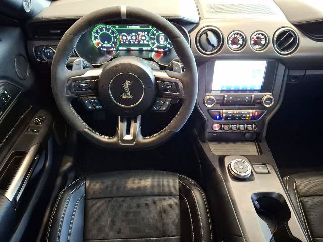 Certified 2021 Ford Mustang Shelby GT500 w/ Technology Package RWD image 27