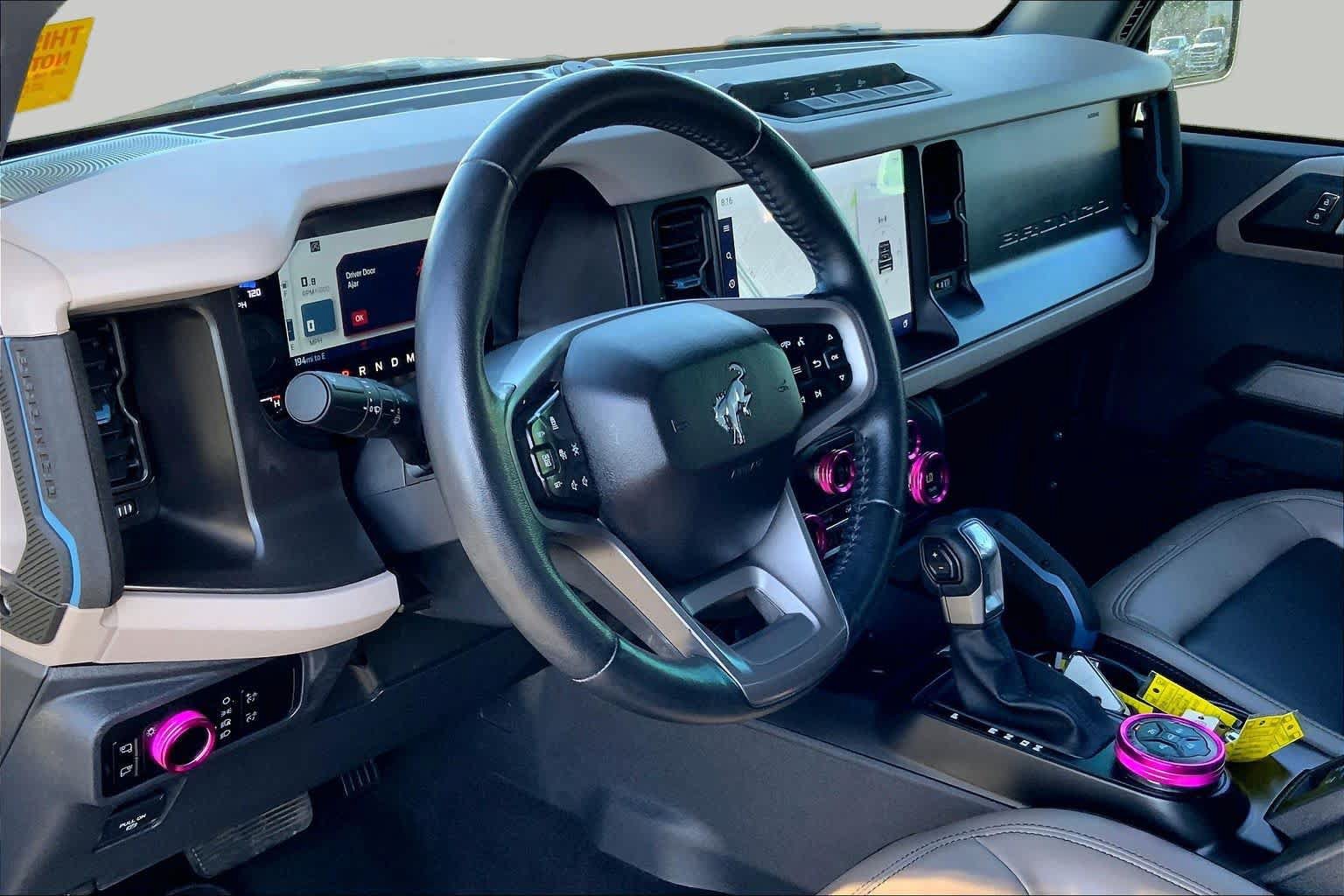 Certified 2023 Ford Bronco Wildtrak AWD/4WD image 15