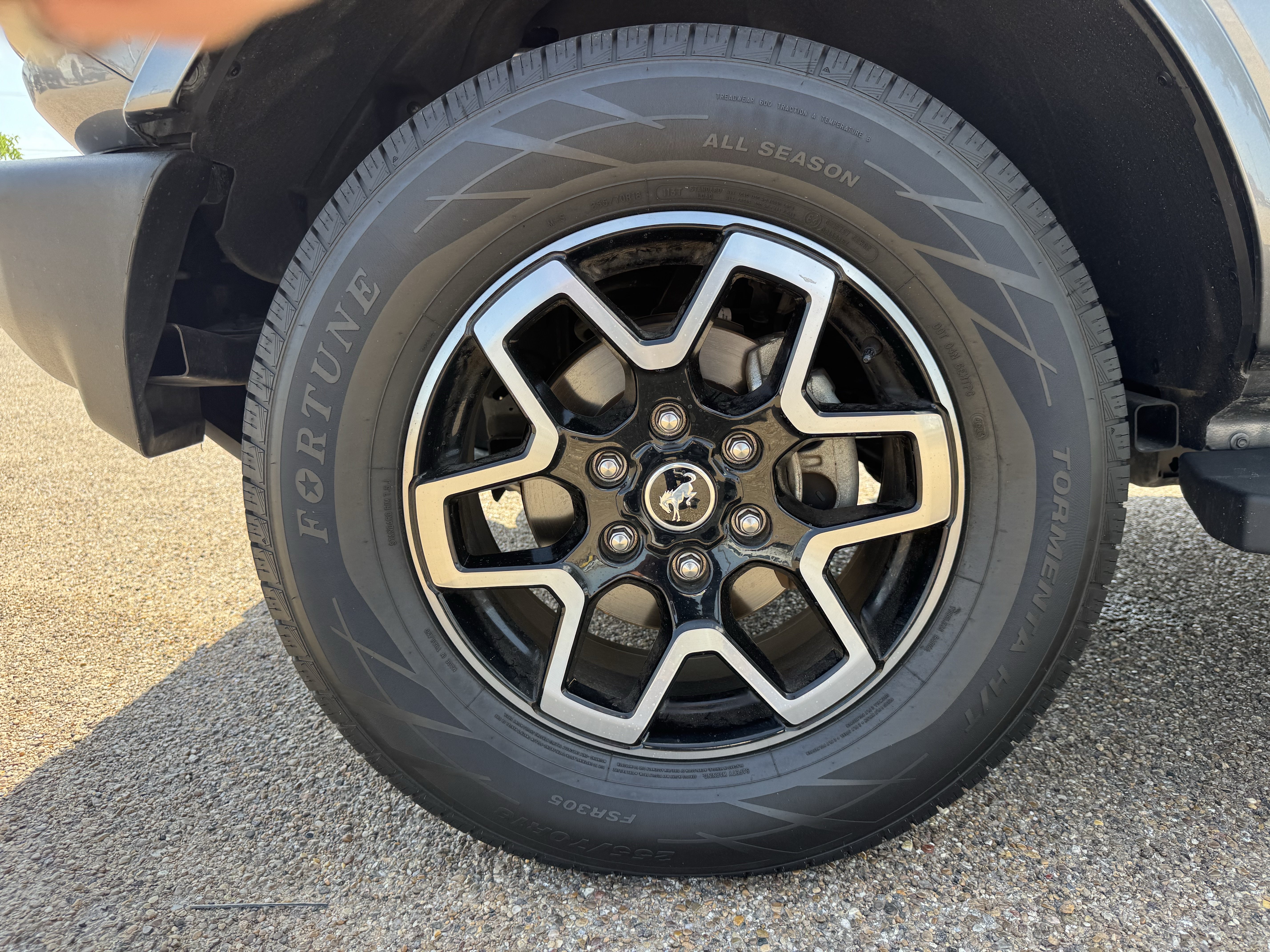 Certified 2023 Ford Bronco Outer Banks AWD/4WD image 7