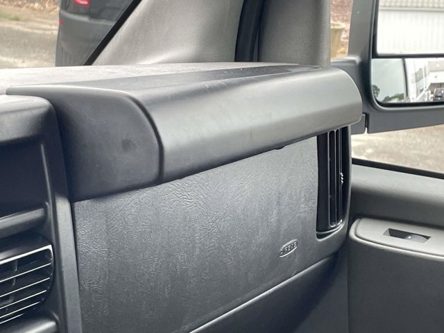 Used 2025 Chevrolet Express 2500 w/ Driver Convenience Package RWD image 28