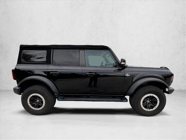 Certified 2023 Ford Bronco Outer Banks w/ Sasquatch Package AWD/4WD image 5