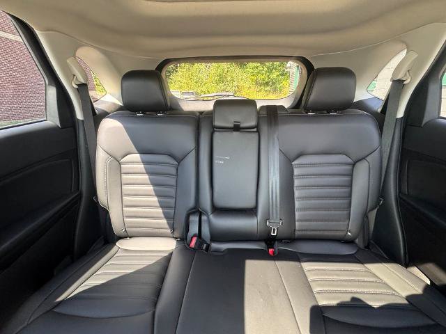 Certified 2022 Ford Edge SEL w/ Convenience Package AWD/4WD image 36