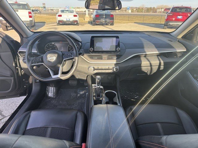 Used 2024 Nissan Altima 2.5 SR image 26