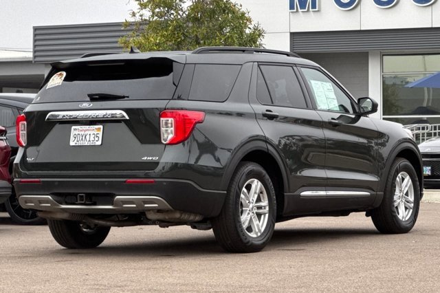 Certified 2022 Ford Explorer XLT w/ Equipment Group 202A image 5