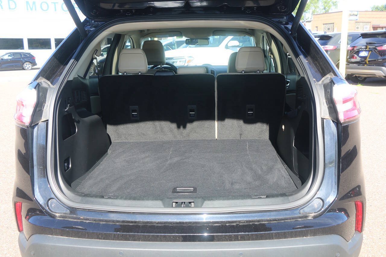 Certified 2024 Ford Edge SEL w/ Convenience Package AWD/4WD image 10