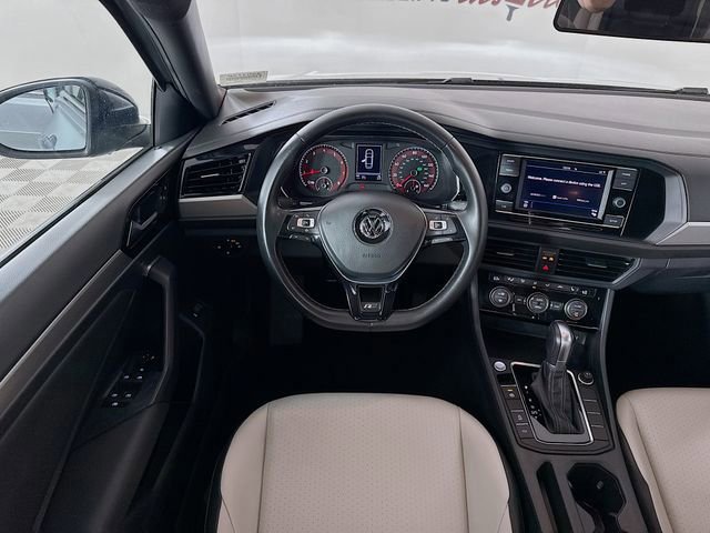 Used 2019 Volkswagen Jetta R-Line w/ R-Line Cold Weather Package image 26