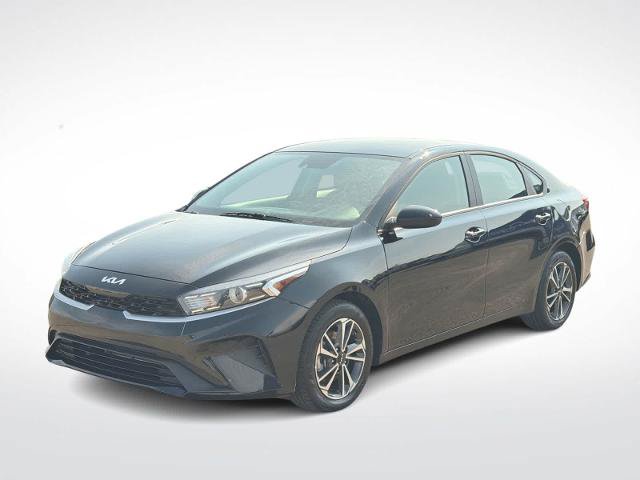 Used 2024 Kia Forte LXS FWD image 4