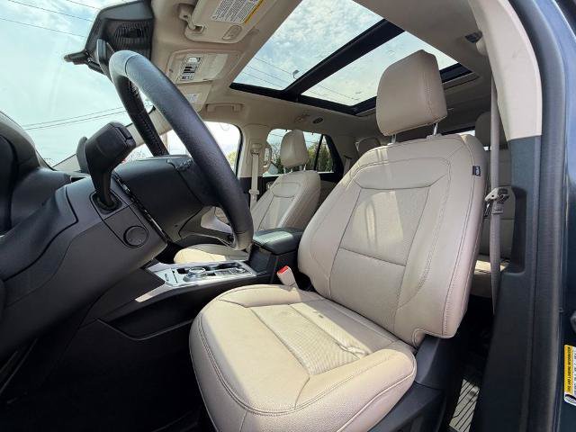 Certified 2023 Ford Explorer Limited w/ Limited Technology Package AWD/4WD image 19