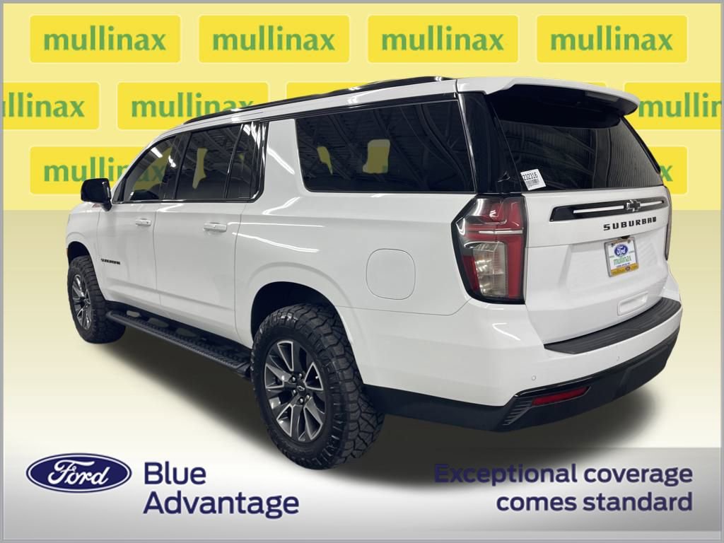 Used 2023 Chevrolet Suburban Z71 w/ Luxury Package image 11
