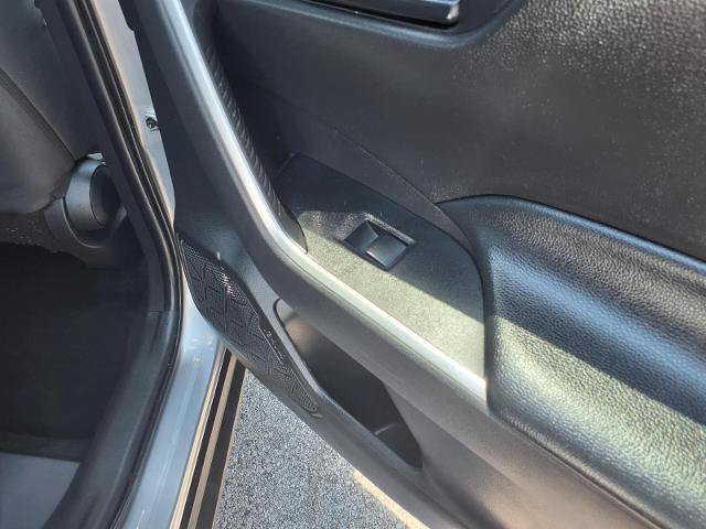 Used 2023 Toyota RAV4 LE FWD image 26