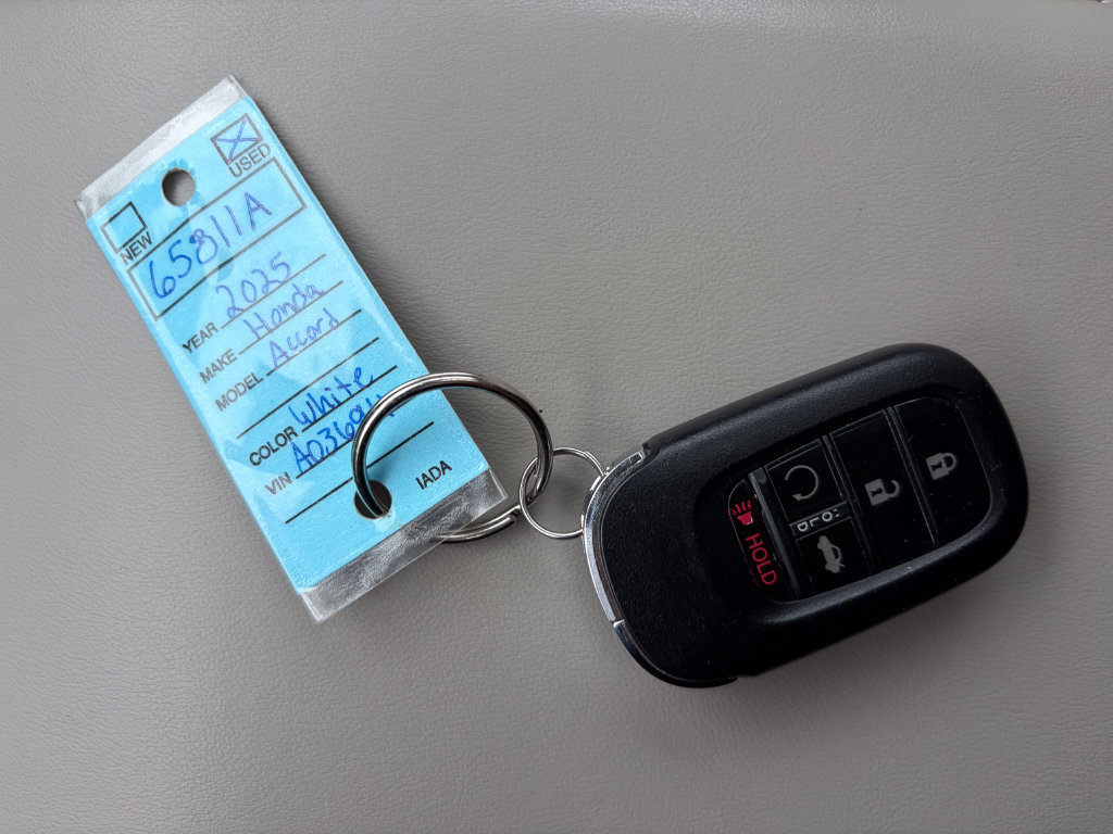 Used 2025 Honda Accord Touring image 31