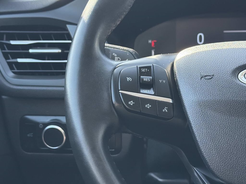 Certified 2024 Ford Escape Active FWD image 12