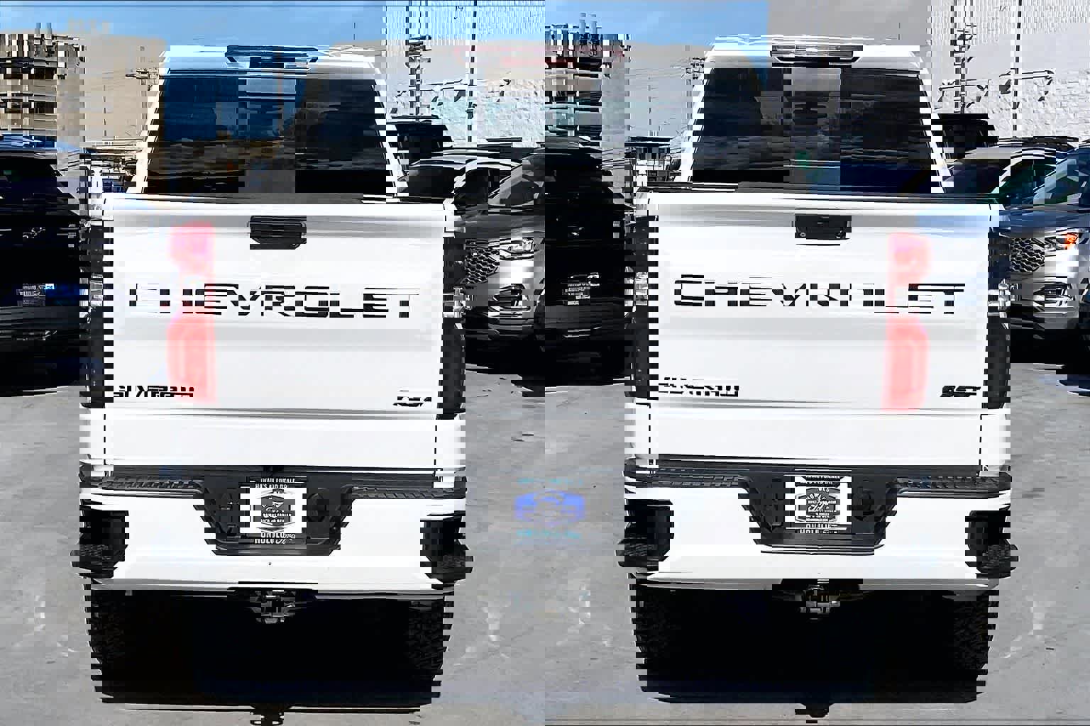 Used 2022 Chevrolet Silverado 1500 RST w/ LPO, Blackout Package image 2