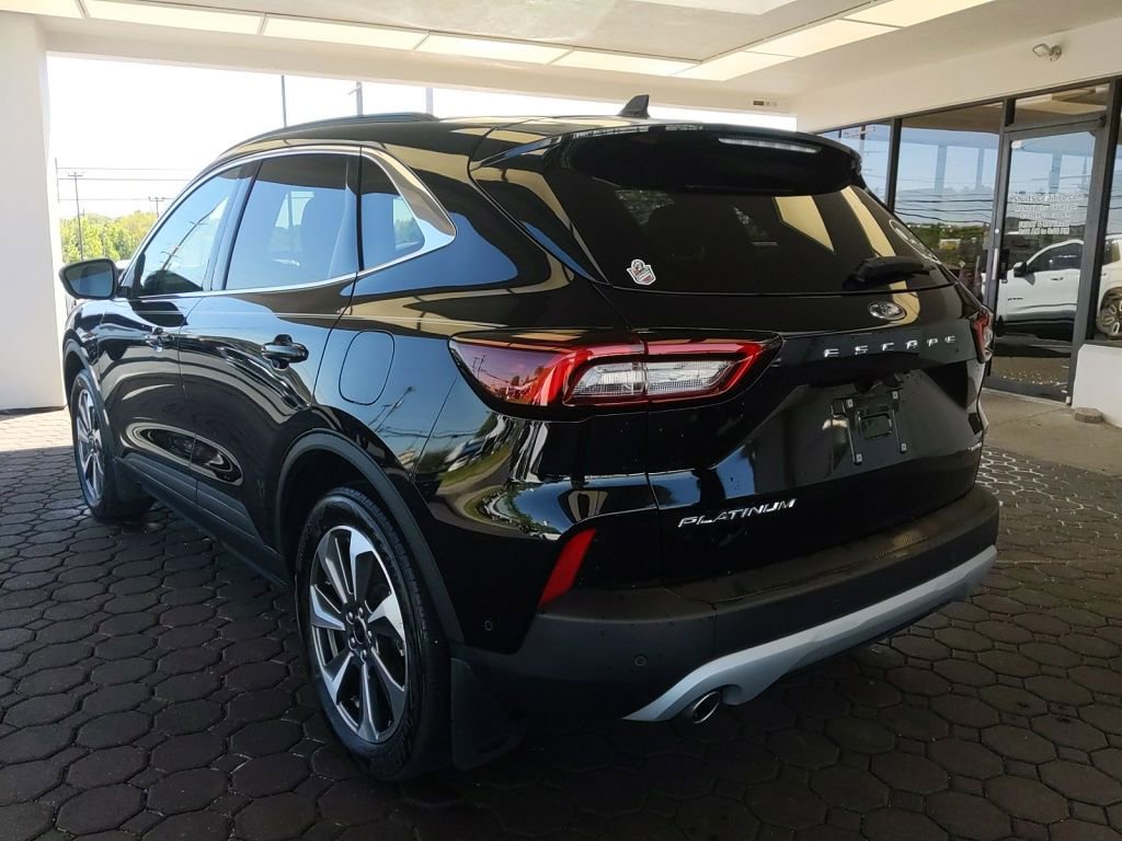 Certified 2023 Ford Escape Platinum w/ Premium Technology Package AWD/4WD image 10