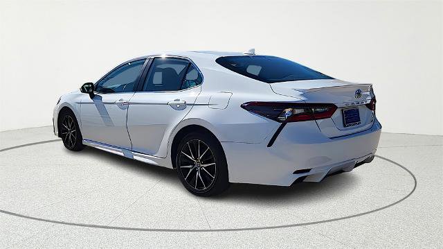 Used 2024 Toyota Camry SE image 7