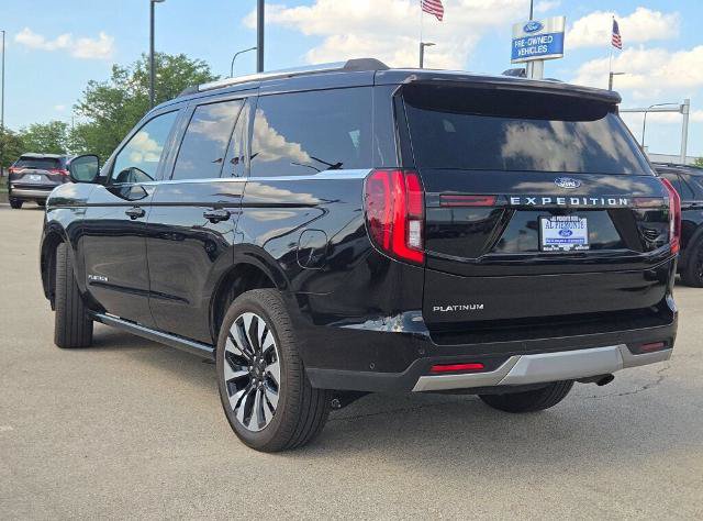 Certified 2025 Ford Expedition Platinum w/ Driver's Package AWD/4WD image 15